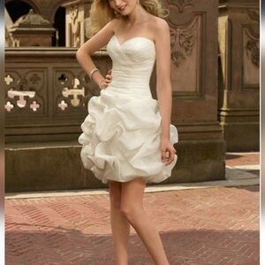Mori Lee Voyage Ivory Strapless Dress, Size 8